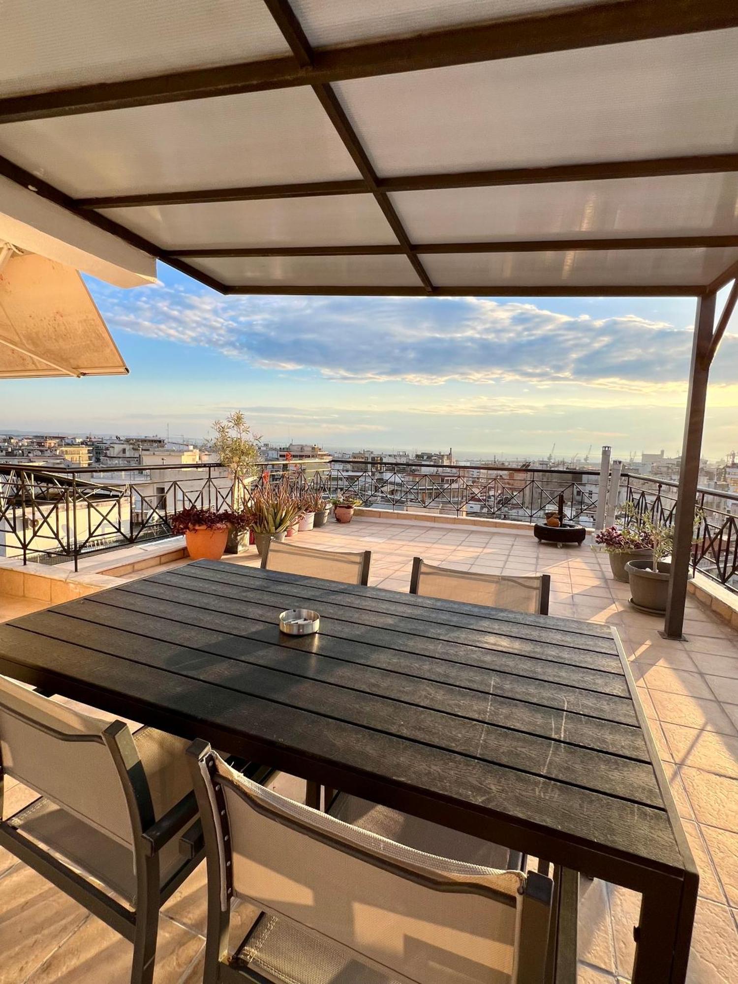 180° Rooftop View テッサロニキ エクステリア 写真